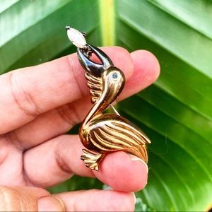 VINTAGE BIRD PIN BROOCH woman’s ladies decoration accessory art